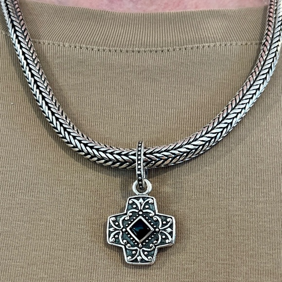 19-1/2" STERLING WOVEN ROPE NECKLACE WITH REMOVABLE TWO SIDED PENDANT - Picture 7 of 16